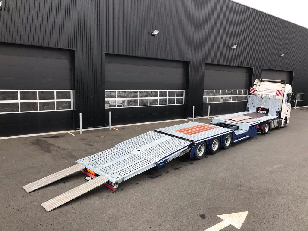 Transport de mobil-homes par Le Rouic